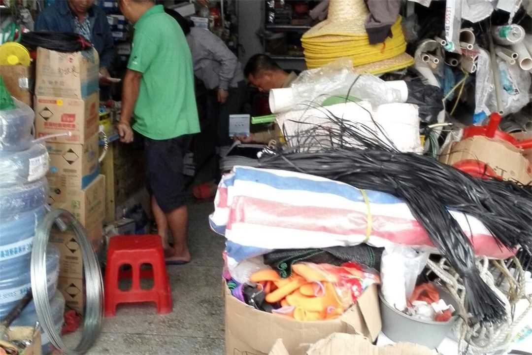 郁南县大湾雄发五金交电商行五金店4