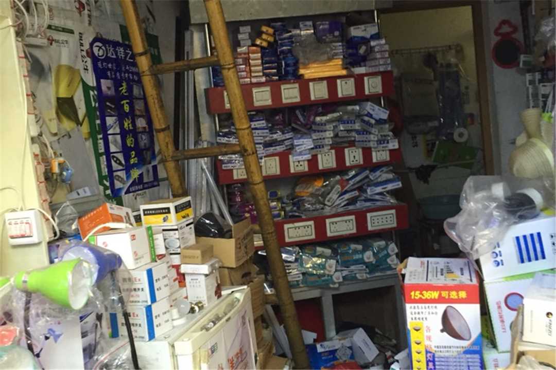 西乡塘南宁市健帆五金交电批发部五金店6