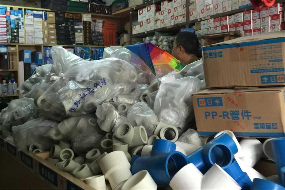 黔江万兴五金门市五金店5