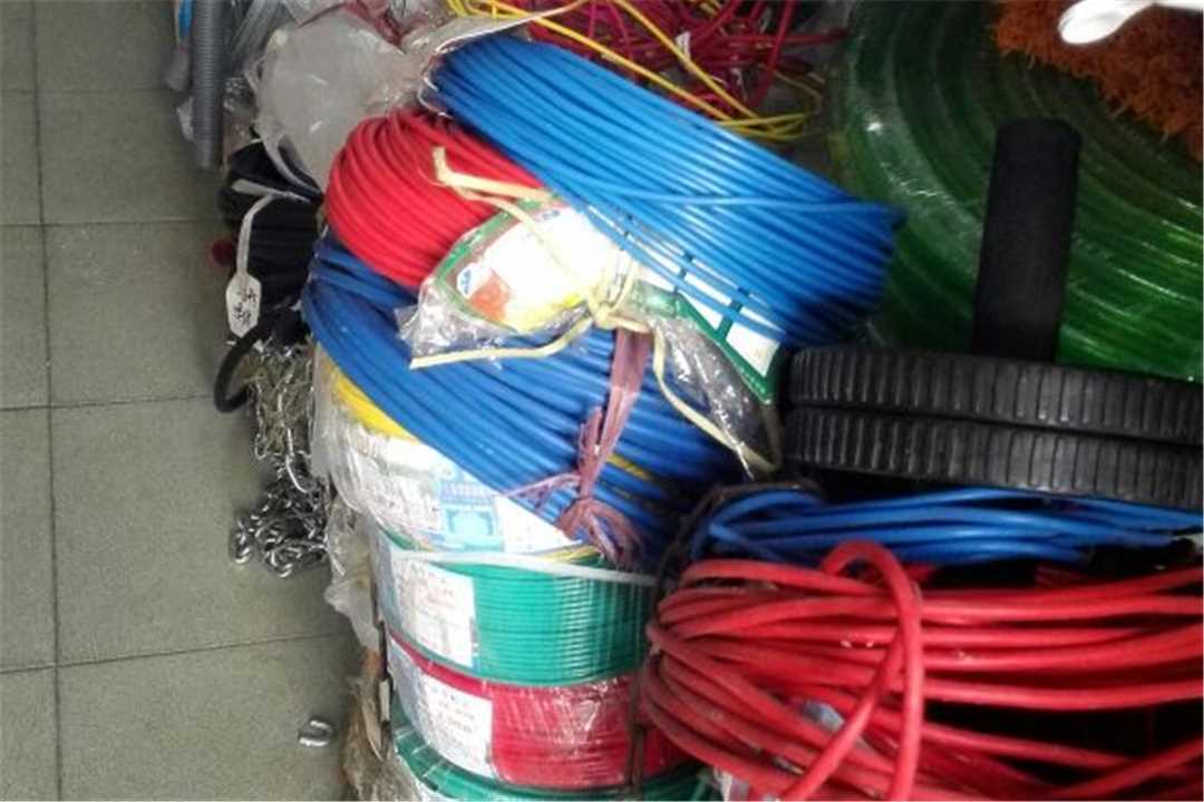 顺德龙江信成五金电器店五金店1
