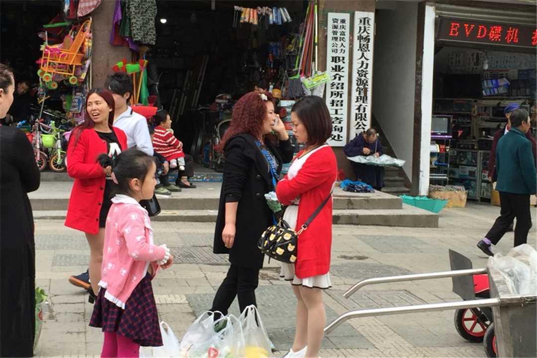 黔江兴星五金批发部五金店2