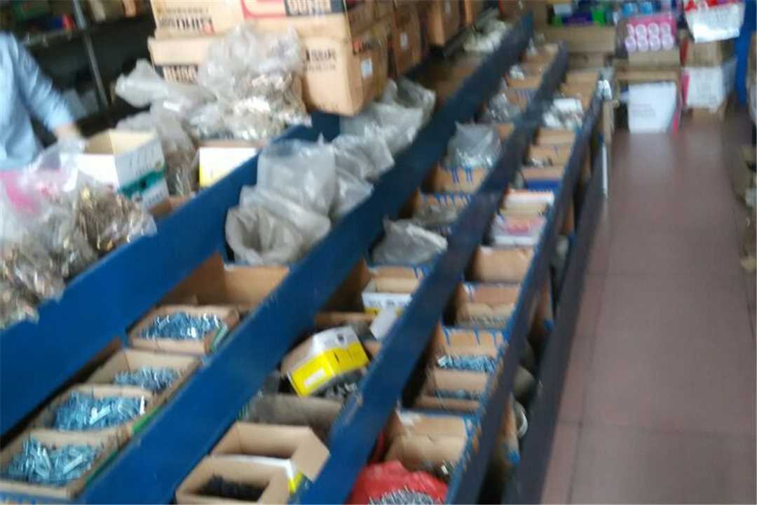 利安五金五金店1