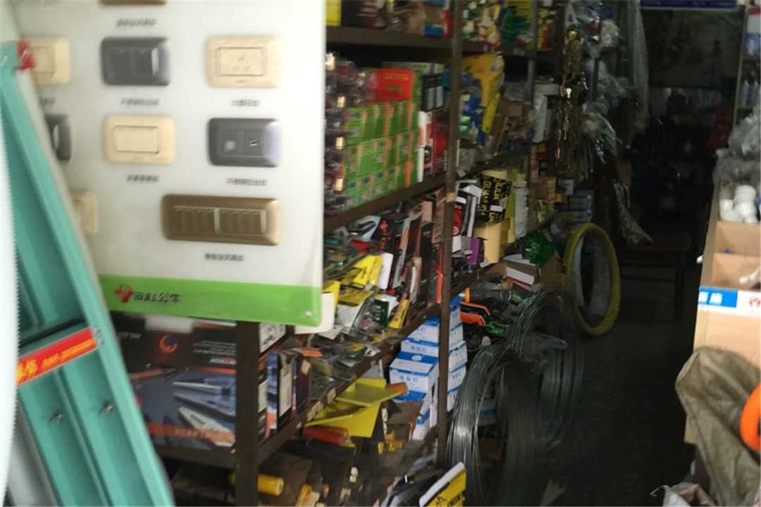黔江万兴五金门市五金店2
