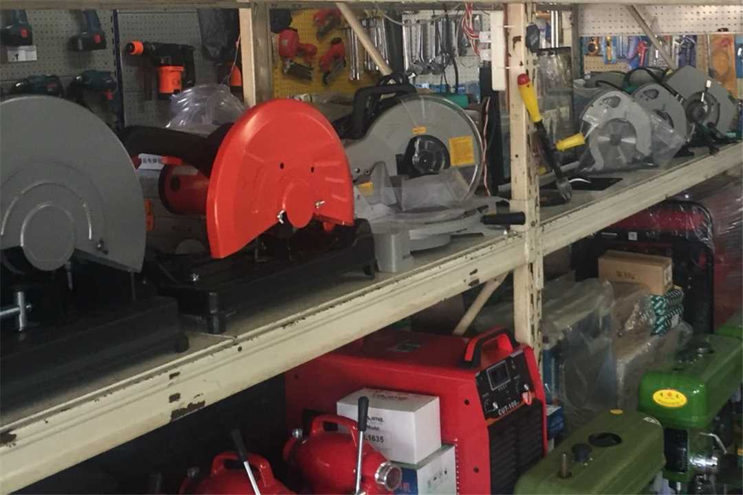 大兴鑫达电动工具批发五金店3