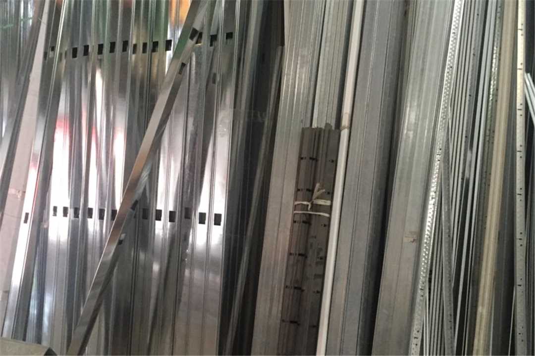 大兴尚奥建材装饰部五金店3