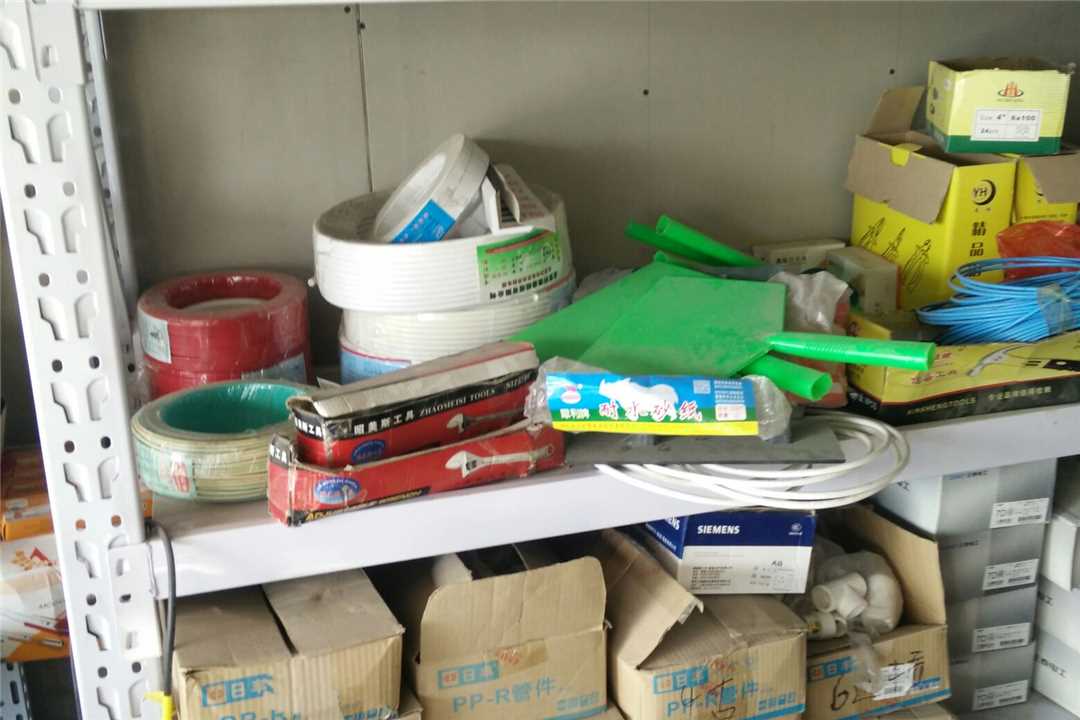 东丽天津聚四方装饰材料商行五金店2
