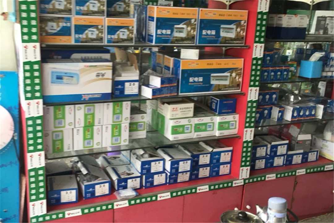高州群发五金五金店3