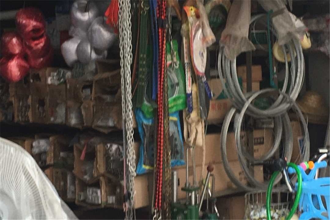 龙岗进贤五金交电门市五金店3
