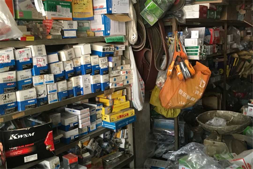 龙岗华锋五金交电厨具五金店3