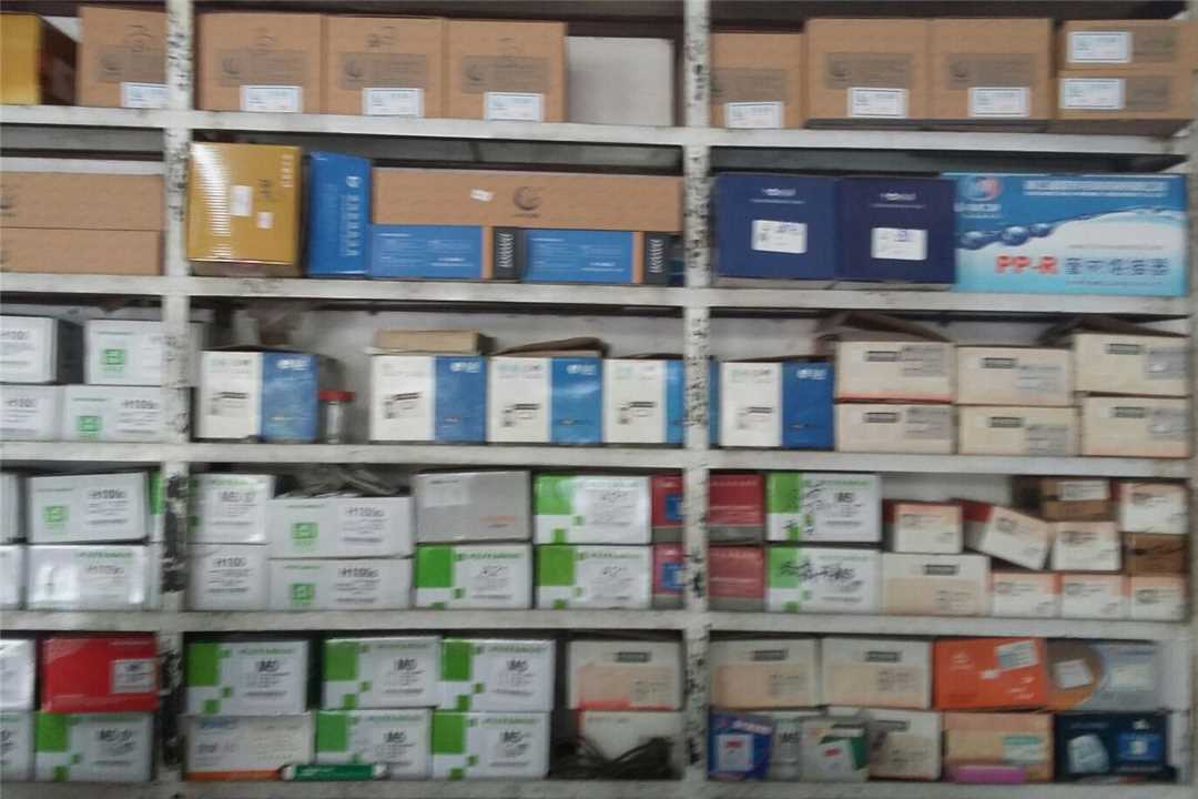 京山县石龙仕平五金建材行五金店2