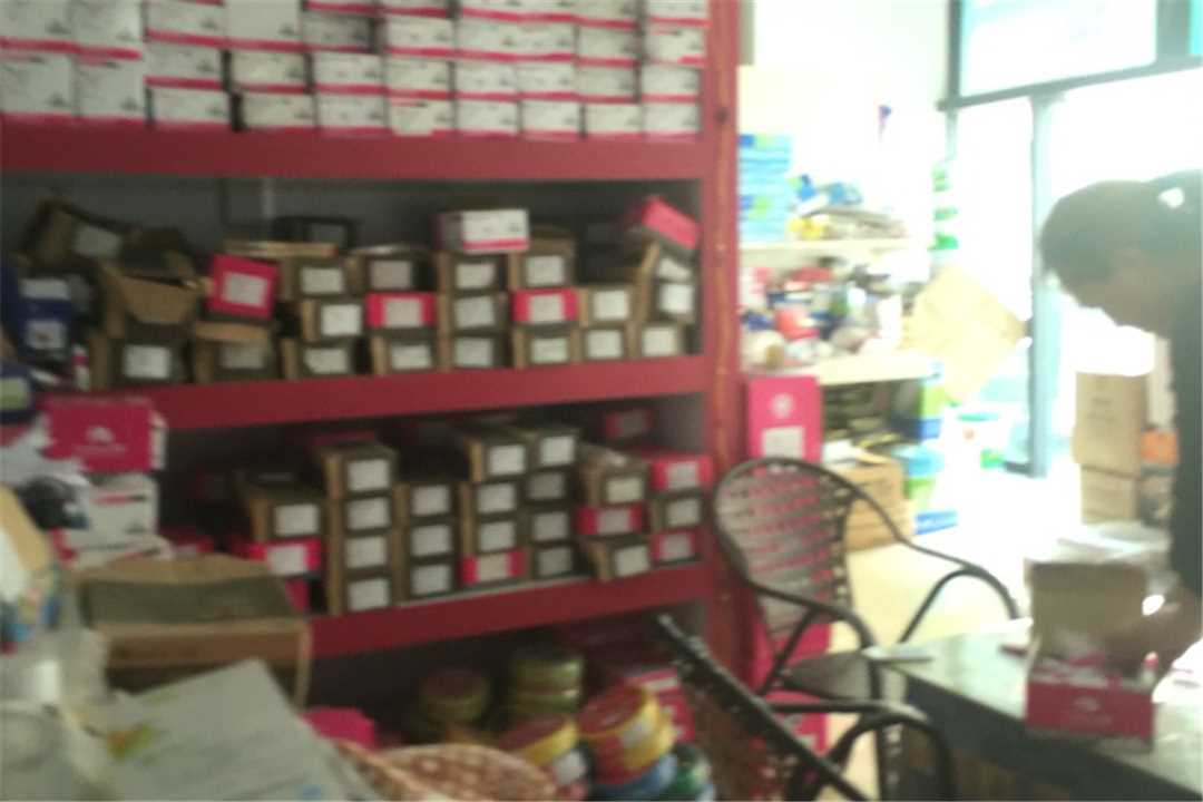 黔江飞雕建筑水电系统五金店4