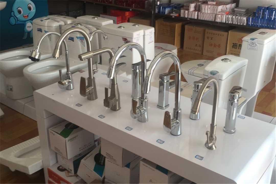 大兴批发卫浴洁具五金店3