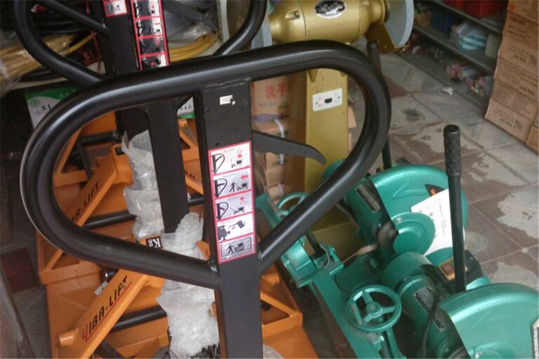 花都花都区阜通五金五金店2