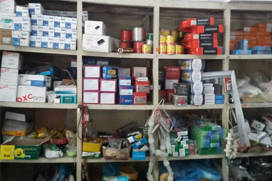 京山县石龙大全五金水暖建材五金店2