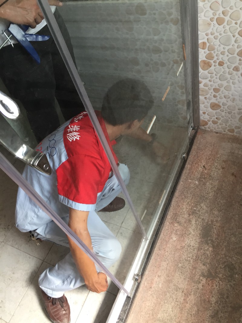 顺德龙江联塑艾博科LESSO家装维修师傅2