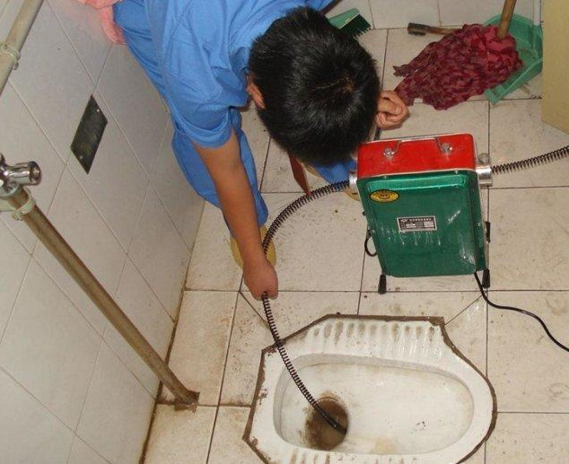 九龙坡唐经理家装维修师傅1